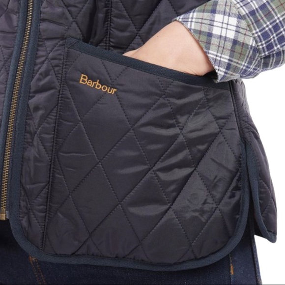 NWT Barbour Betty Quilted Vest Gilet Liner Fleece Navy Sizes 8 - Picture 8 of 13